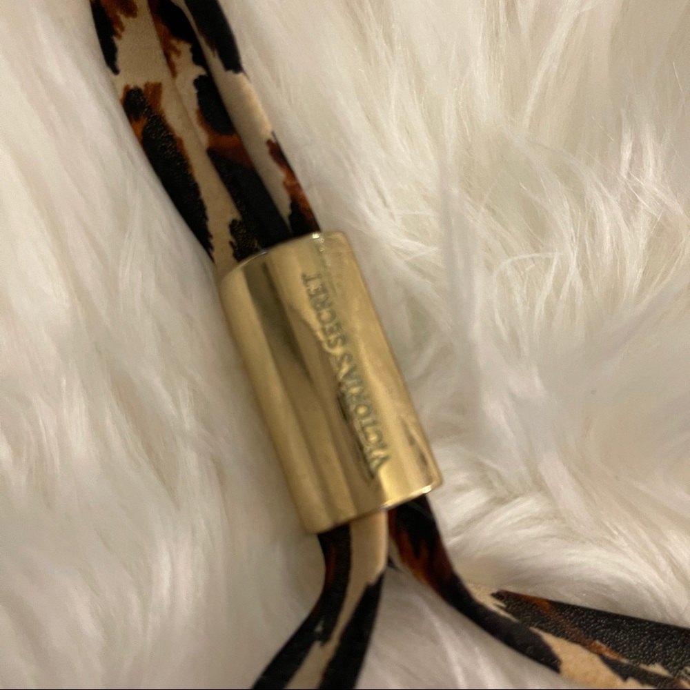 36D Vs Victoria’s Secret Miraculous Bombshell Adds-2cups T back Bikini/Swim - Picture 8 of 15